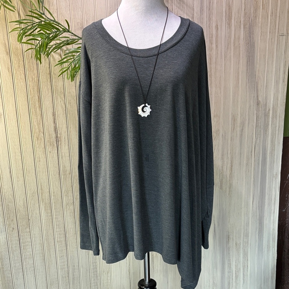 Soft Surroundings Gray Long Sleeve Top, Dolman Sleeve left, Lagenlook Style, Med